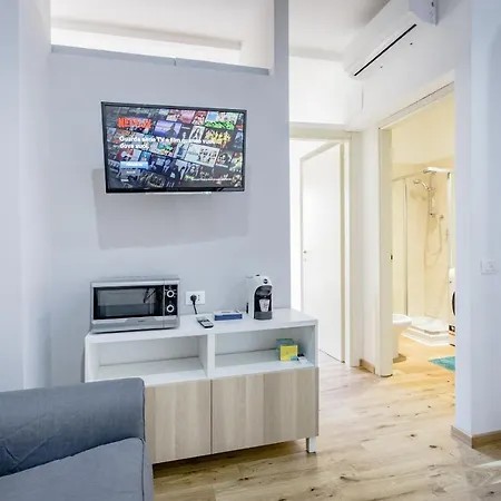 Del Teatro Apartment *